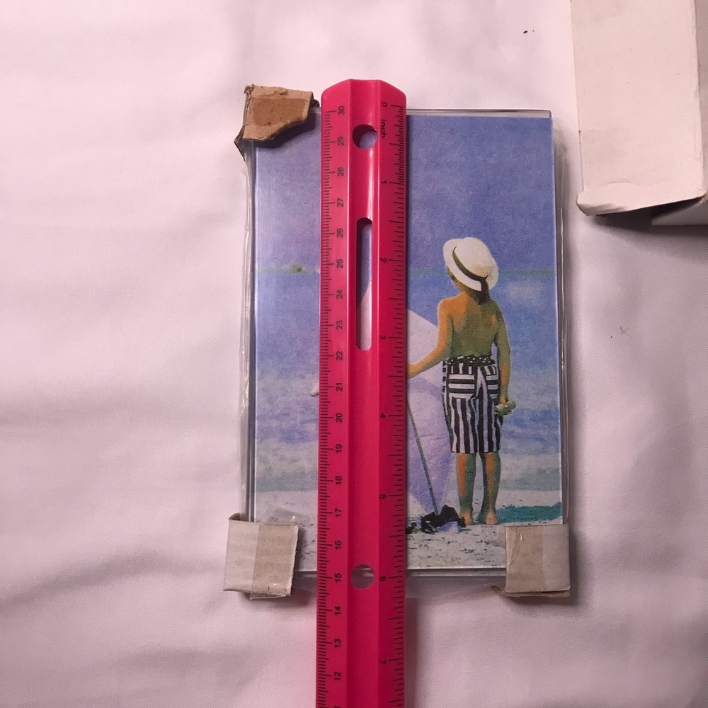 NWT LTD Magnetic Picture Frames Set of 7 - Picture 7 of 7